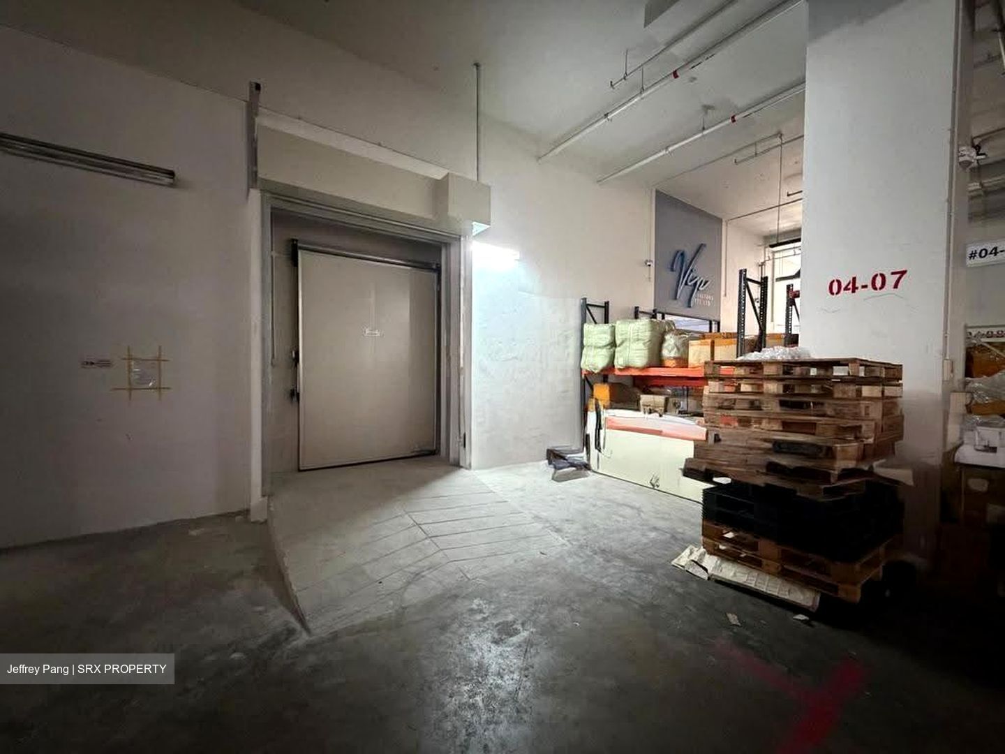 8B @ Admiralty (D27), Factory #607310941